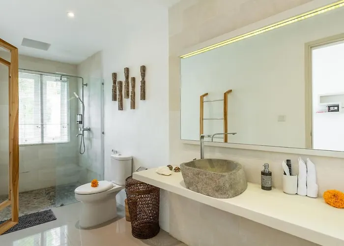 Fresh And Stylish 3bd In With Private Pool *