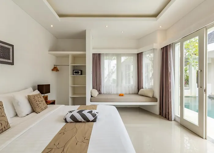 Fresh And Stylish 3bd In With Private Pool *